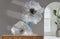 Papier peint panoramique de fleurs en papier blanc avec centres sombres, Murale Deux Coquelicots