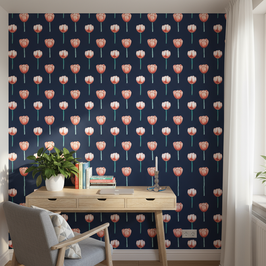 Papier peint tulipes bleues navy sur bureau en bois