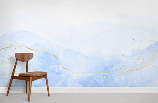 Chaise en bois style moderne avec coussin, parfait avec papier peint aquarelle bleu fusionnelle