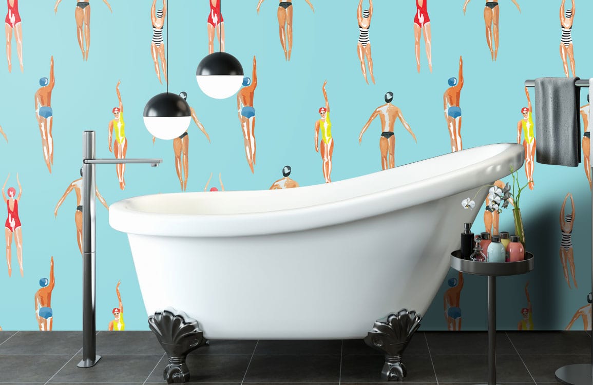 Papier peint panoramique de nageurs dans l’eau avec baignoire à pieds noirs