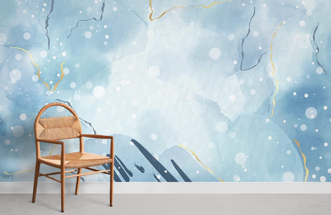 Chaise d’accent en rotin et bois dans le papier peint mural aquarelle à pois
