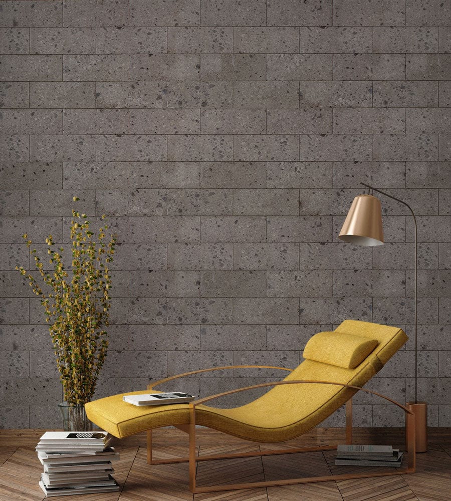 Chaise longue jaune moderne avec cadre en or, idéal pour un papier peint mural unique