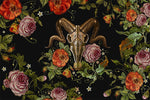 Papier peint mural brodé Crâne de bélier et fleurs sur fond noir - Vignette | Mr Papier Peint