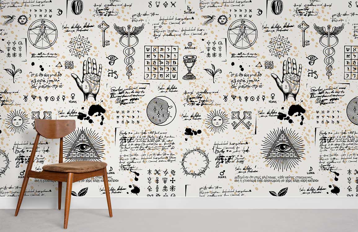 Chaise en bois avec siège rembourré marron, idéal pour le papier peint mural Cabale Égyptienne
