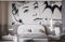 Photo d’une chambre moderne avec un mural d’audrey hepburn en papier peint mural noir et blanc