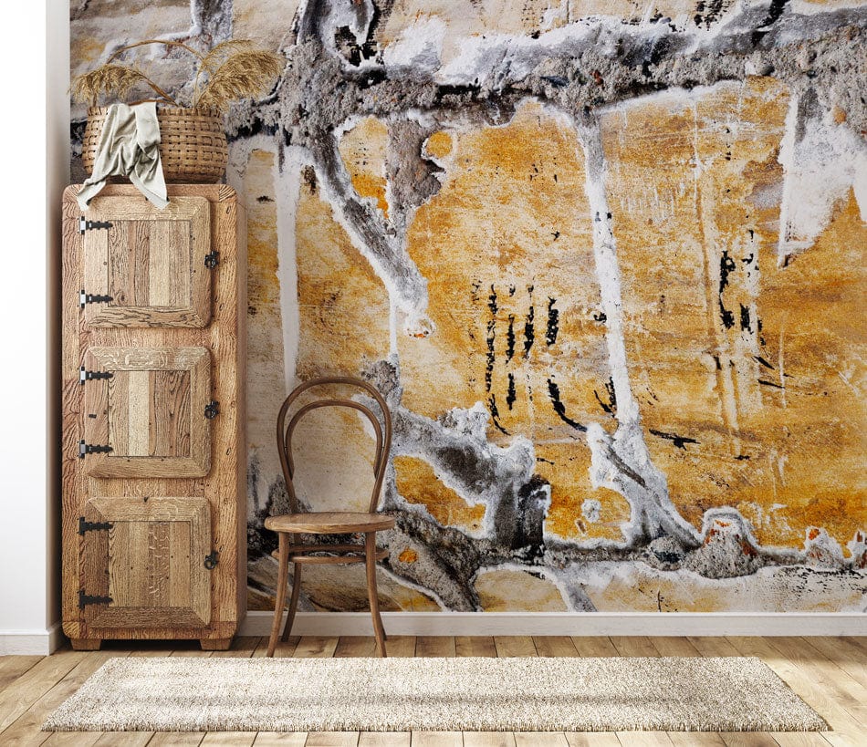 Papier peint mural Égratignure représentant un meuble en bois rustique avec trois portes