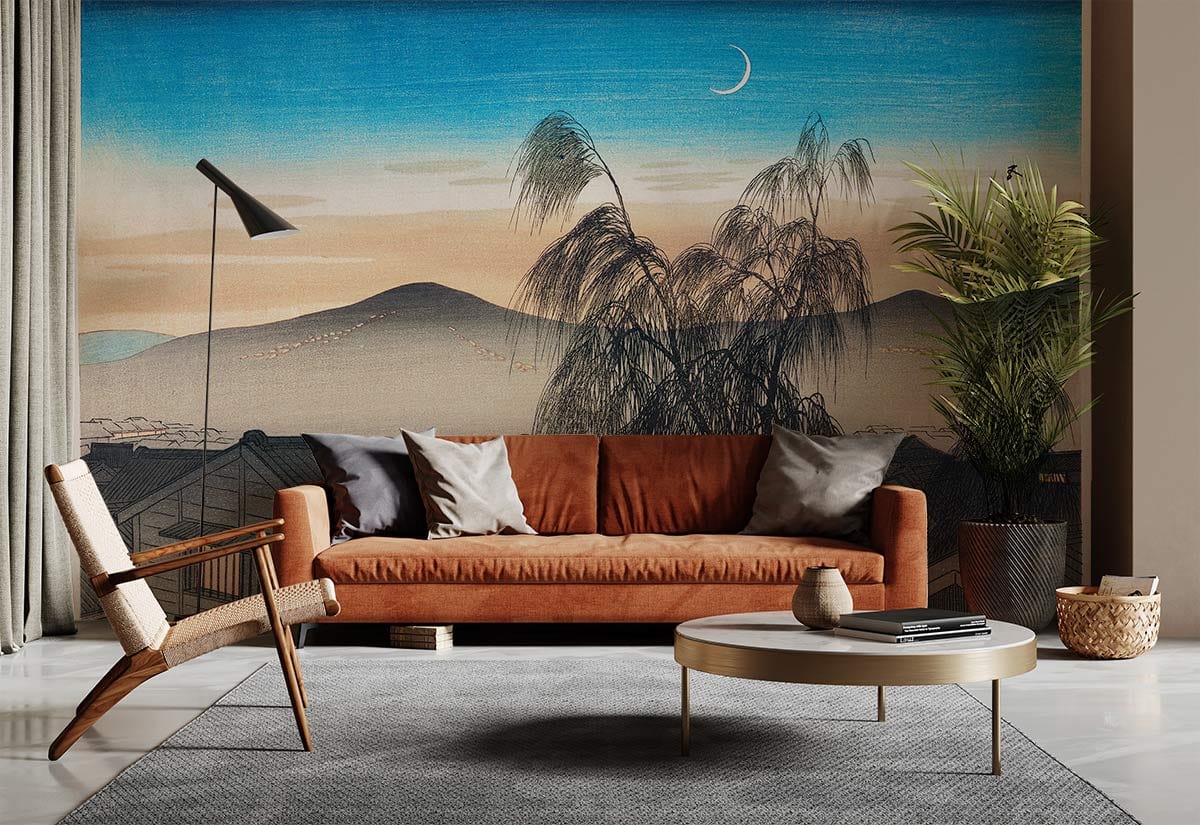 Canapé en velours orange brûlé avec trois coussins et deux accoudoirs, peinture murale lune