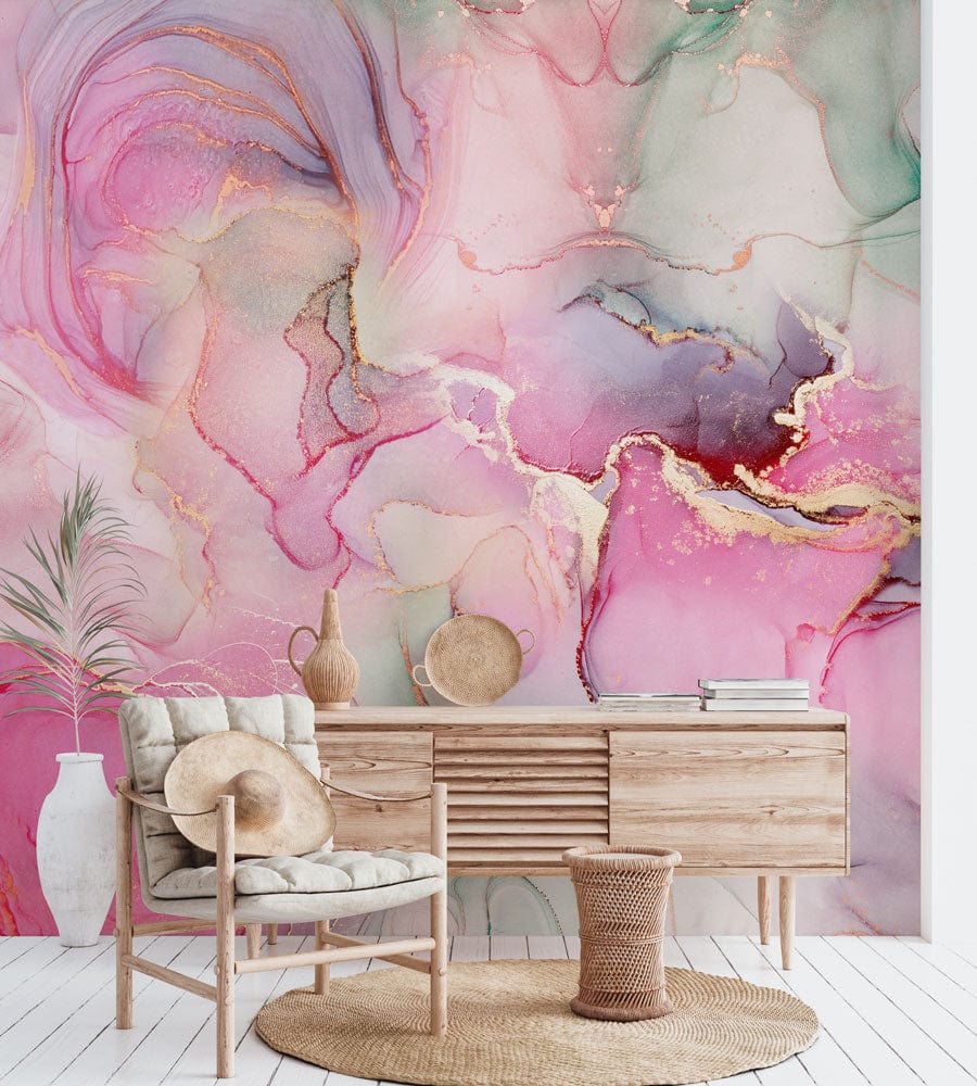 Papier peint mural en marbre rose vif avec motif abstrait rose et or