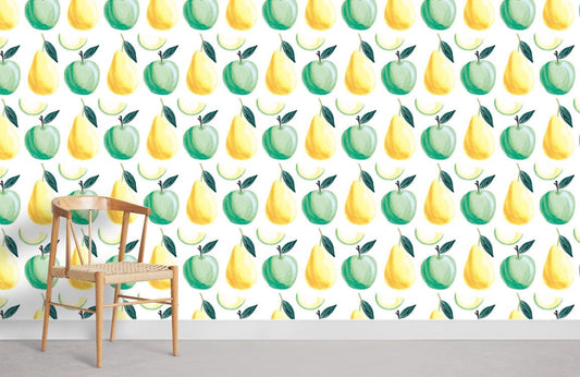 Chaise en bois avec siège tissé, parfait pour le papier peint mural Pommes et Poires