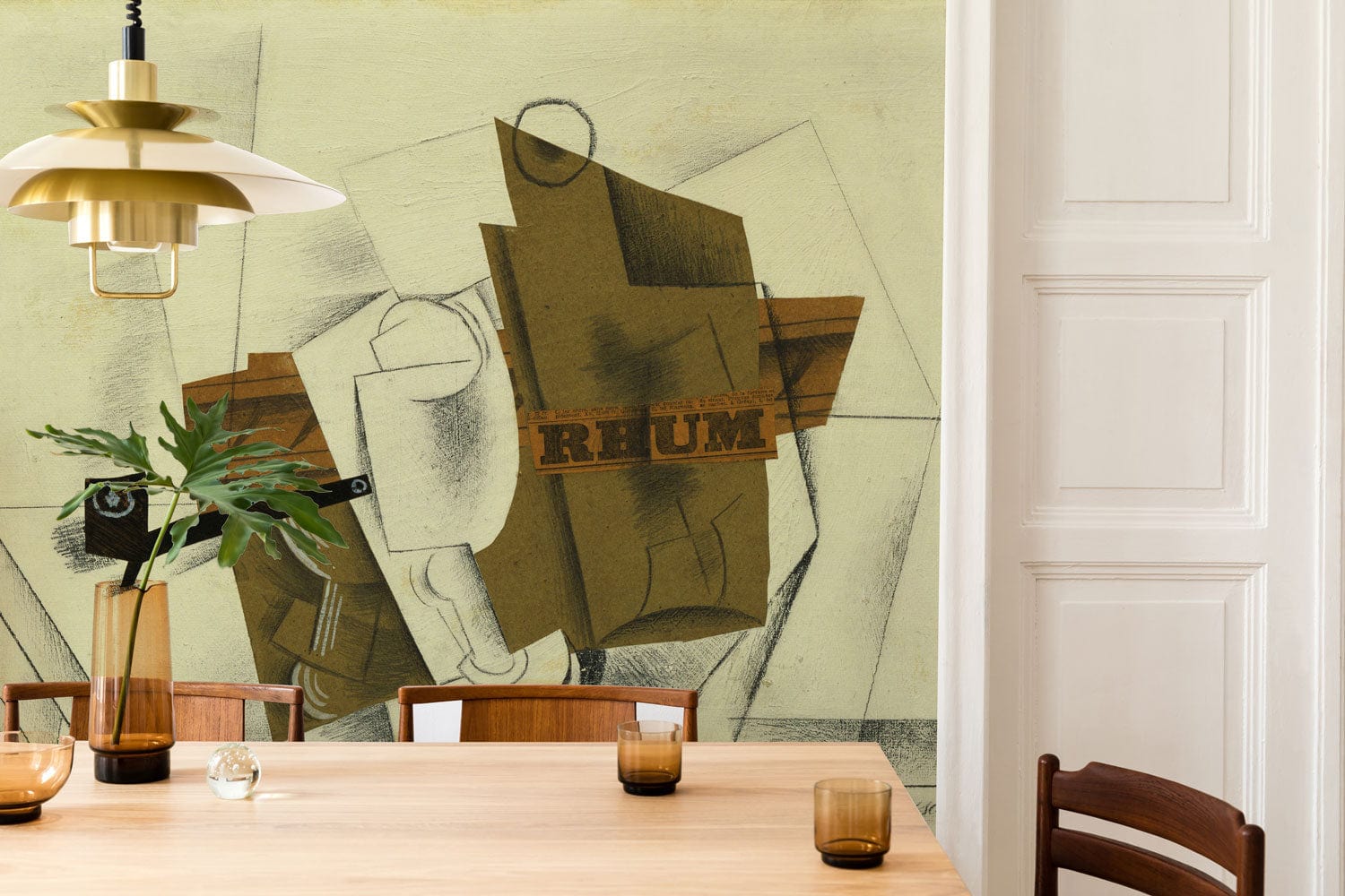 Papier peint mural avec une œuvre cubiste de nature morte incluant un rhum
