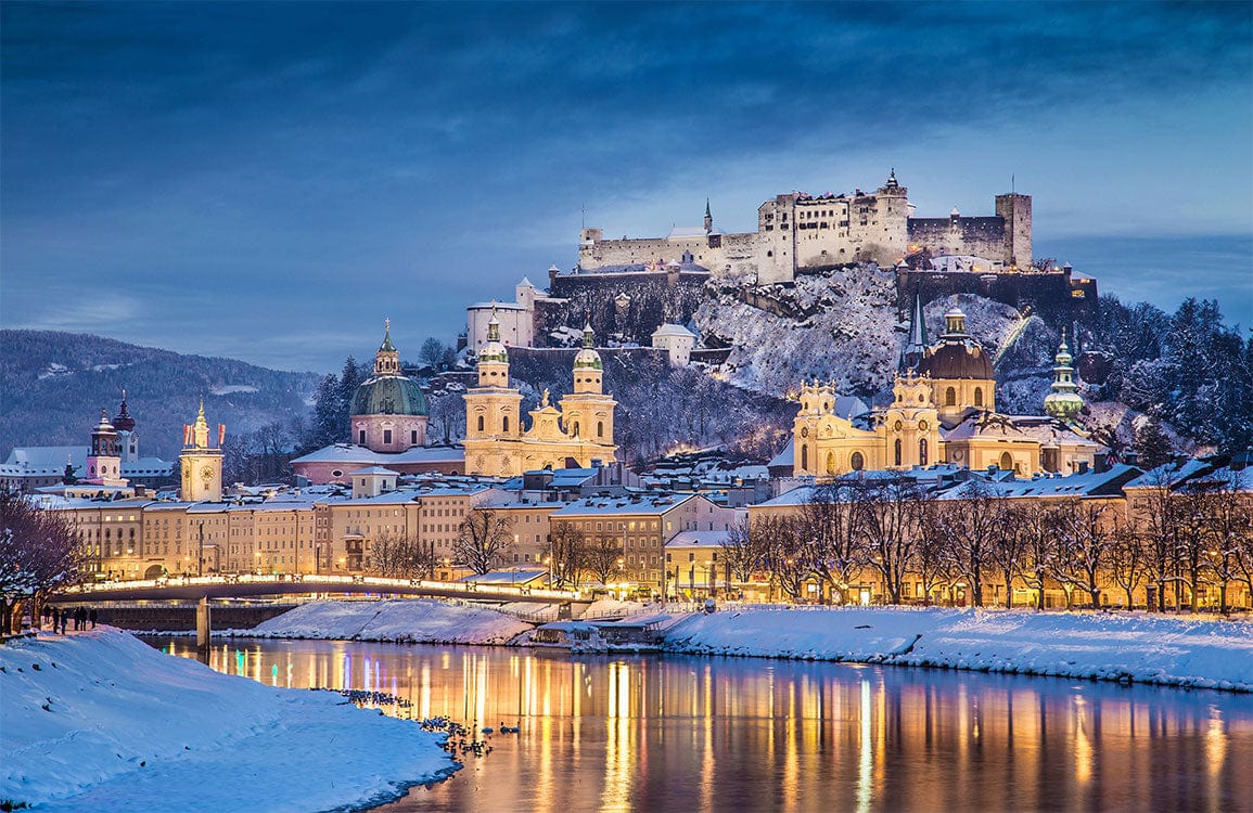 Papier peint mural « Salzbourg en hiver » - Le meilleur Papier peint panoramique Sur mesure