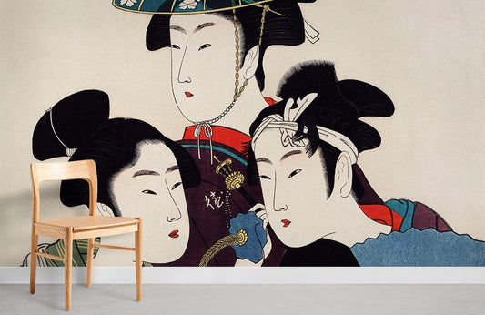 Chaise en bois clair avec design moderne sur le papier peint mural Trois jeunes femmes