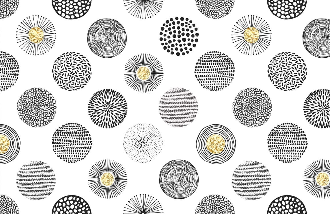 Papier peint mural Varies Circles II avec motif de cercles noirs et or, touche artistique